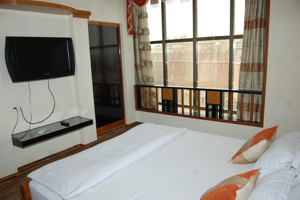 Metro Palace Hotel Bikaner Exterior photo