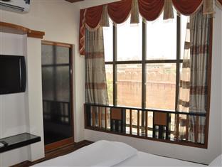 Metro Palace Hotel Bikaner Exterior photo